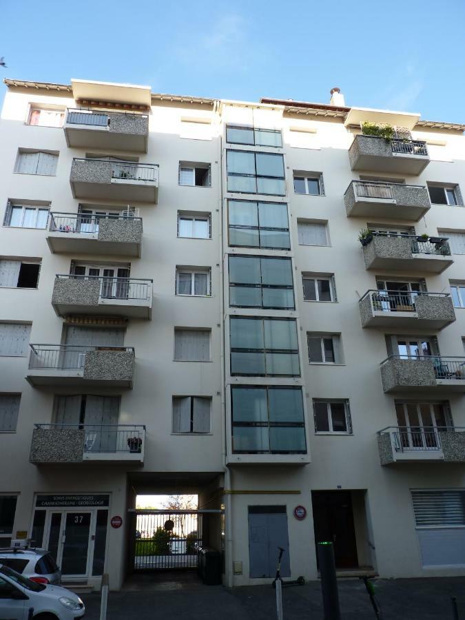 Charmant 3 Pieces 10 Min De Lyon Вийёрбан Экстерьер фото
